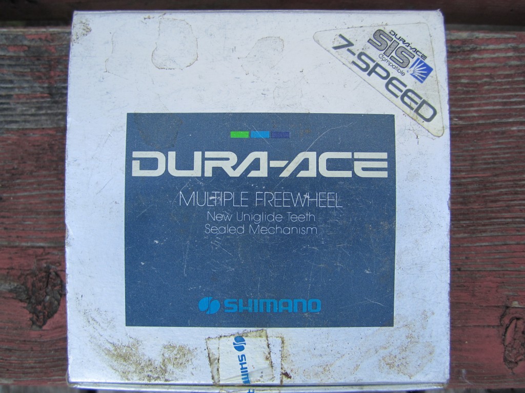 Shimano 7 Speed Dura Ace Freewheel box